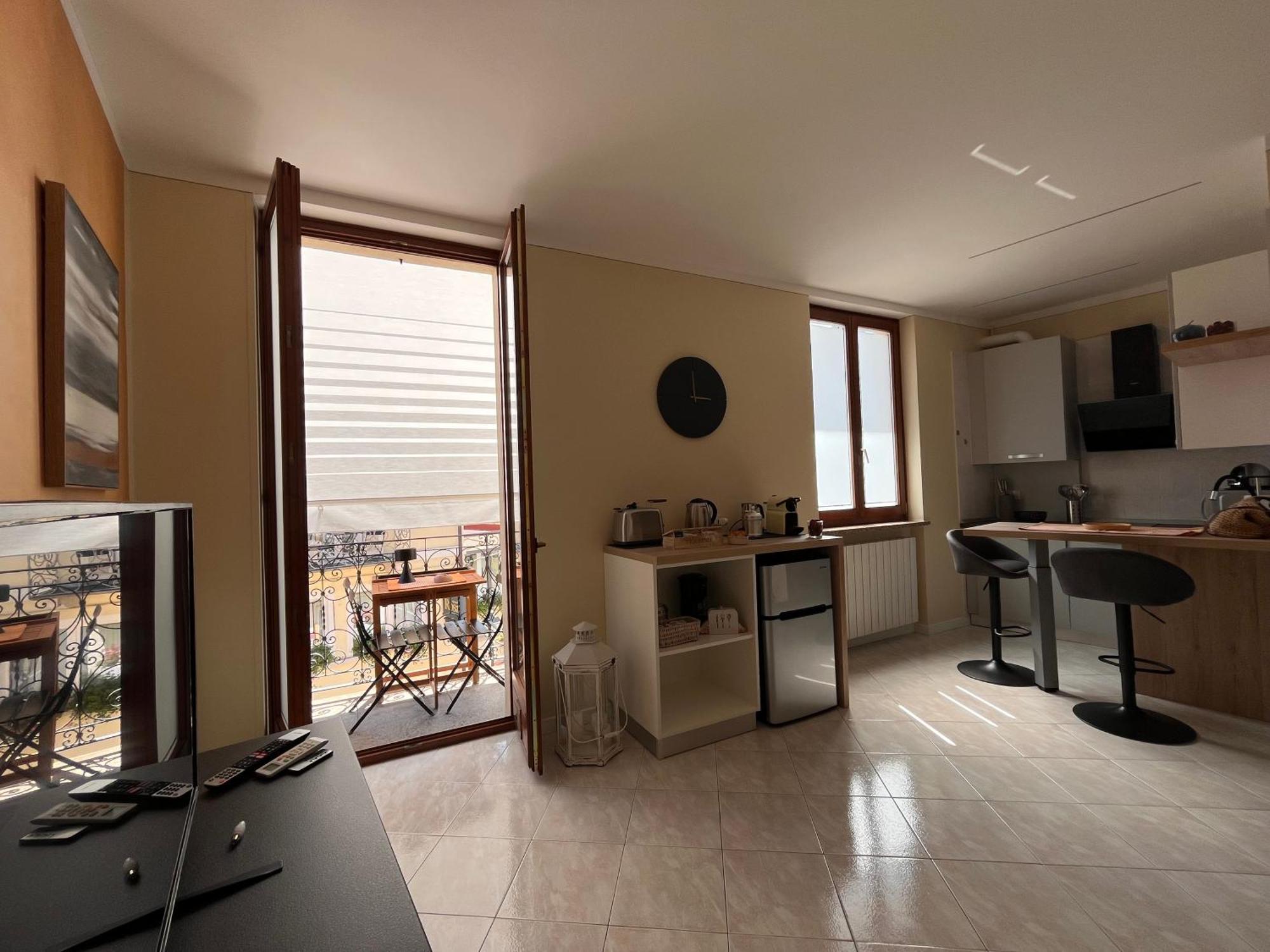L'Acero Home Бавено Екстериор снимка