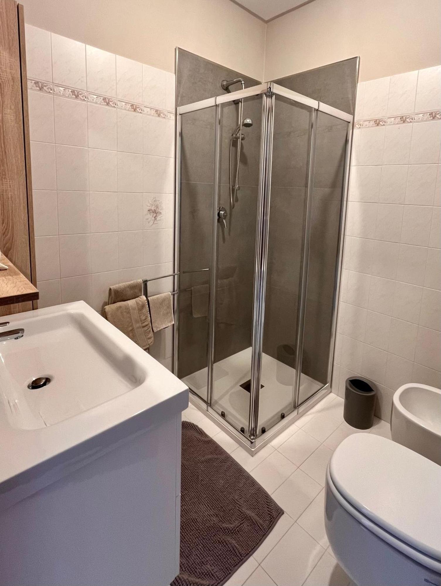 L'Acero Home Бавено Екстериор снимка