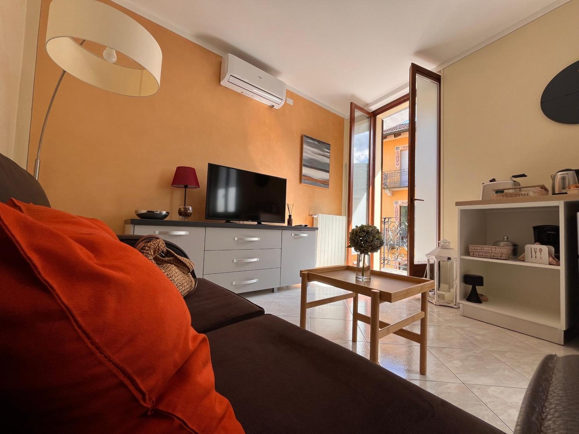 L'Acero Home Бавено Екстериор снимка